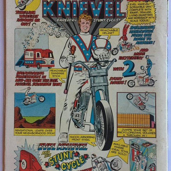 Captain Marvel #30 (Jan 1974, Marvel) - Picture 14 of 16
